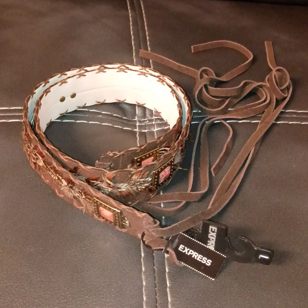 Express brown tie belt leather and feathers Size Large Marbled peach studs Rare - Picture 5 of 9